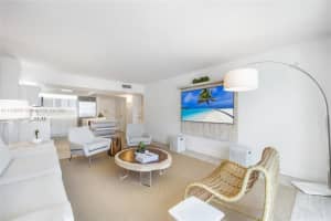 102 24th St, Miami Beach, FL 33139, Sold 04/18/22