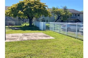 15318 SW 72nd St, Miami, FL 33193, Sold 02/28/22