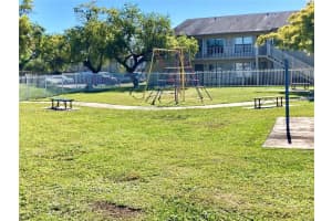 15318 SW 72nd St, Miami, FL 33193, Sold 02/28/22