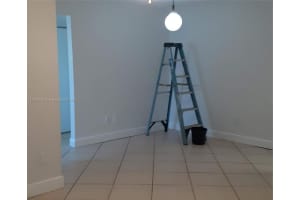 15318 SW 72nd St, Miami, FL 33193, Sold 02/28/22