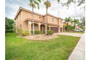 845 NW 206th St, Miami Gardens, FL 33169, Sold 02/04/22