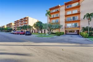 1950 W 54th St, Hialeah, FL 33012, Sold 01/18/22