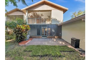 2162 Nova Village Dr, Davie, FL 33317, Sold 02/08/22