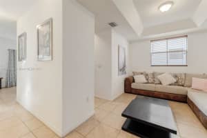 4442 NW 113th Pl, Doral, FL 33178, Sold 02/17/22
