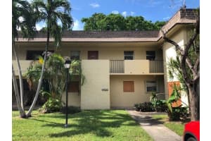 5520 N Lakewood Cir, Margate, FL 33063, Sold 02/18/22