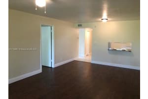 5520 N Lakewood Cir, Margate, FL 33063, Sold 02/18/22