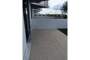 5300 NW 85th Ave, Doral, FL 33166, Sold 02/16/22
