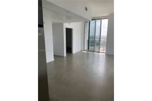 151 SE 1st St, Miami, FL 33131, Sold 04/20/22