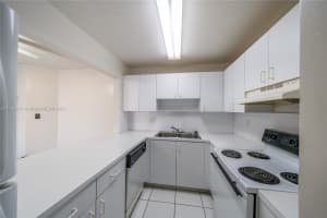 8201 NW 8th St, Miami, FL 33126, Sold 02/25/22