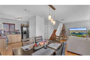 6205 SW Kendale Lakes Cir, Miami, FL 33183, Sold 02/04/22