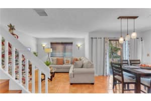 6205 SW Kendale Lakes Cir, Miami, FL 33183, Sold 02/04/22