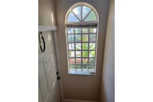 21557 SW 87th Ct, Cutler Bay, FL 33189, Sold 04/18/22