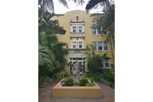 536 14th St, Miami Beach, FL 33139, Sold 01/13/22