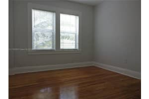 536 14th St, Miami Beach, FL 33139, Sold 01/13/22