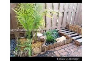 6050 Clubhouse Dr, Tamarac, FL 33319, Sold 01/26/22