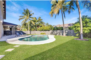 16327 Mariposa Cir S, Fort Lauderdale, FL 33331, Sold 01/26/22