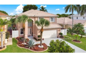 20873 NW 14th Ct, Pembroke Pines, FL 33029, Sold 01/25/22