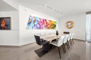 68 SE 6th St, Miami, FL 33131, Sold 05/18/22