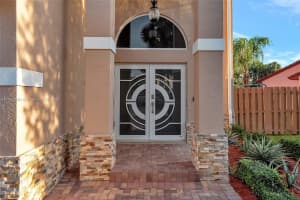 10071 SW 156th Ave, Miami, FL 33196, Sold 04/13/22