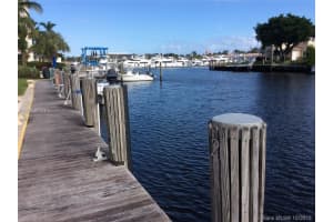 400 N Federal Hwy, Deerfield Beach, FL 33441, Sold 11/30/21