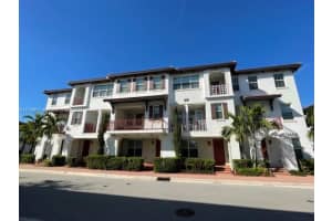 11944 SW 26th Ct, Miramar, FL 33025, Sold 04/25/22