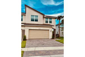 4350 Veleiros Ave, Lighthouse Point, FL 33064, Sold 01/21/22