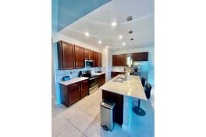 4350 Veleiros Ave, Lighthouse Point, FL 33064, Sold 01/21/22