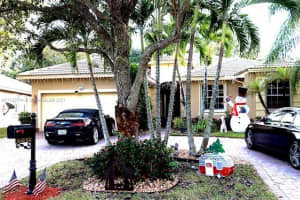 5812 NW 54th Cir, Coral Springs, FL 33067, Sold 03/25/22