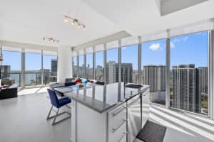 888 Biscayne Blvd, Miami, FL 33132, Sold 01/24/22