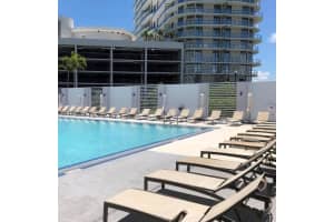 15051 Royal Oaks Ln, North Miami, FL 33181, Sold 04/05/22