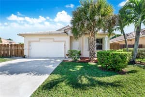 7645 SW 164th Pl, Miami, FL 33193, Sold 01/31/22