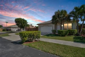 7645 SW 164th Pl, Miami, FL 33193, Sold 01/31/22
