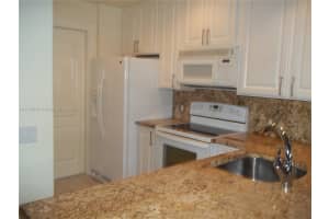 25 Tall Oaks Cir, Jupiter, FL 33469, Sold 01/06/22