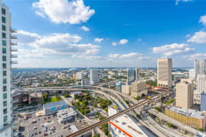 350 S Miami Ave, Miami, FL 33130, Sold 02/04/22