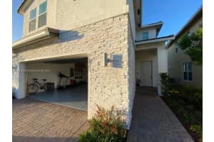 1071 Veleiros Blvd, Lighthouse Point, FL 33064, Sold 01/05/22