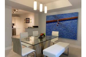 9735 NW 52nd St, Doral, FL 33178, Sold 01/21/22
