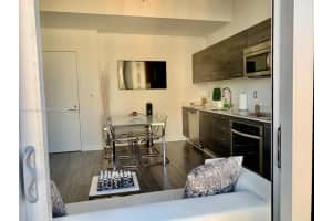 151 SE 1st St, Miami, FL 33131, Sold 04/12/22