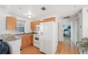 1542 Drexel Ave APT 207, Miami Beach, FL 33139, Sold 03/03/22