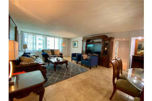 5401 Collins Ave, Miami Beach, FL 33140, Sold 05/06/22