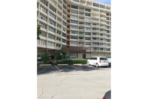 1825 S Ocean Dr, Hallandale Beach, FL 33009, Sold 03/15/22