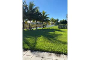 15118 SW 52nd St, Miramar, FL 33027, Sold 02/02/22