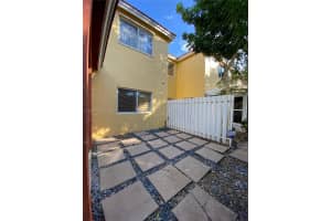 10300 SW 18th St, Miramar, FL 33025, Sold 01/06/22