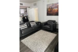 170 SE 14th St, Miami, FL 33131, Sold 02/02/22