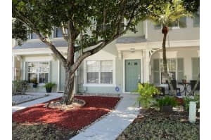 7850 Sanibel Dr, Tamarac, FL 33321, Sold 12/30/21