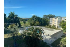 1401 NE 191st St D407, Miami, FL 33179, Sold 04/01/22