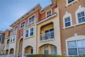 10885 NW 89th Terrace, Doral, FL 33178, Sold 01/05/22