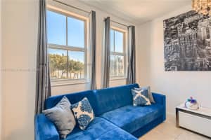 10885 NW 89th Terrace, Doral, FL 33178, Sold 01/05/22