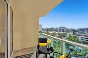 2501 S Ocean Dr, Hollywood, FL 33019, Sold 01/10/22