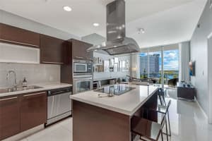 7930 East Dr, North Bay Village, FL 33141, Sold 01/18/22