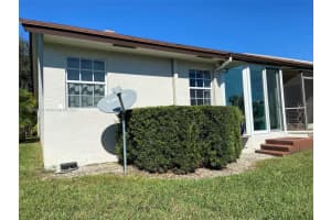 9232 NW 60th St, Tamarac, FL 33321, Sold 02/15/22